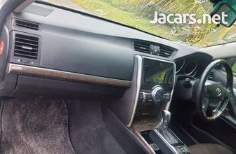 Toyota Mark X 2,5L 2014 322b277bc8b902289040586943bd2540