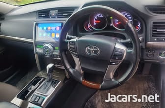 Toyota Mark X 2,5L 2014 40698e98a555a655027337ec54114885