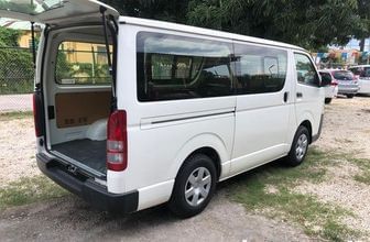 Toyota Hiace 2,5L 2017 40d2e94afd6d846f6f0916e1daffdee5