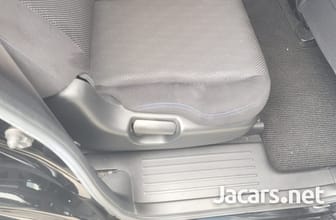 Honda Stream 2,0L 2013 650b3a5ddc57f6f0ea06c462ac94ddb0