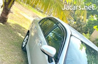 Toyota Axio 1,5L 2015 70d017d8db0adc6eac3d0e7280204df2