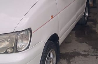 Toyota Noah 2,0L 2000 8cba29d8b75a743996bd9bfec6da2ca3
