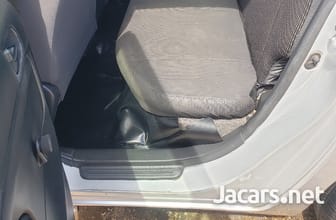 Toyota Probox 1,5L 2014 a4d2a157e4cf175951f61e6fe0fd7816