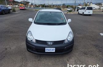 Nissan AD Wagon 1,5L 2017 cc714646f0a3cb991599bdb1eaba3dff