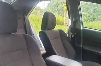 Toyota Mark X 2,5L 2014 da61dd9dc2815cdef522d1fa72b2144c