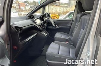 Toyota Noah 2,0L 2016 e0e50d5188463b27df931b5a279cd638