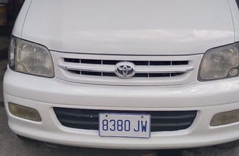 Toyota Noah 2,0L 2000 ed471c8d750d12a84ae3458369172831