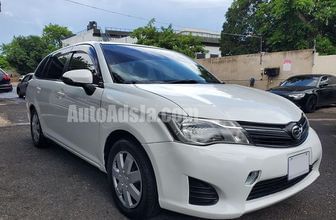 2014 Toyota Corolla Fielder K4682W9H